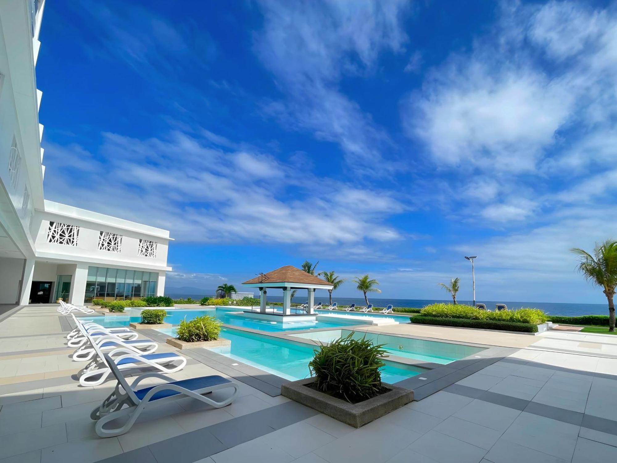 Arterra Seaview Resort Lapu-Lapu City Exterior foto